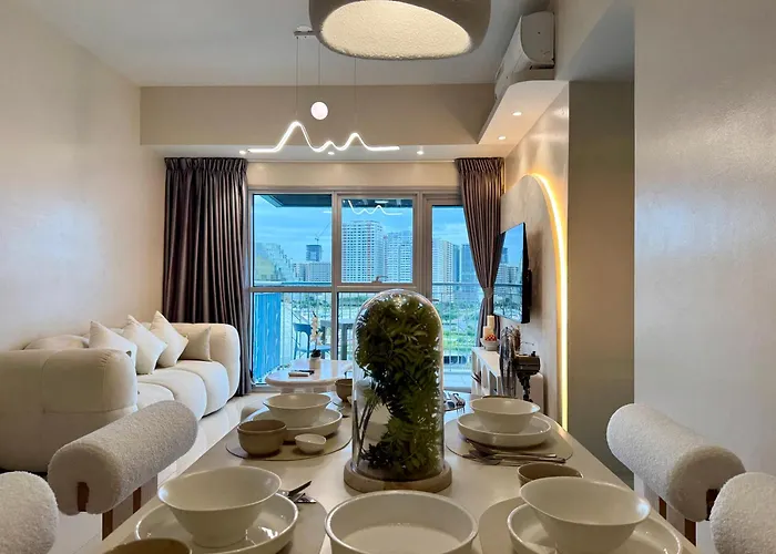 Panoramic Landscape Seaview, 2br, Near Airport, 11m Apartamento