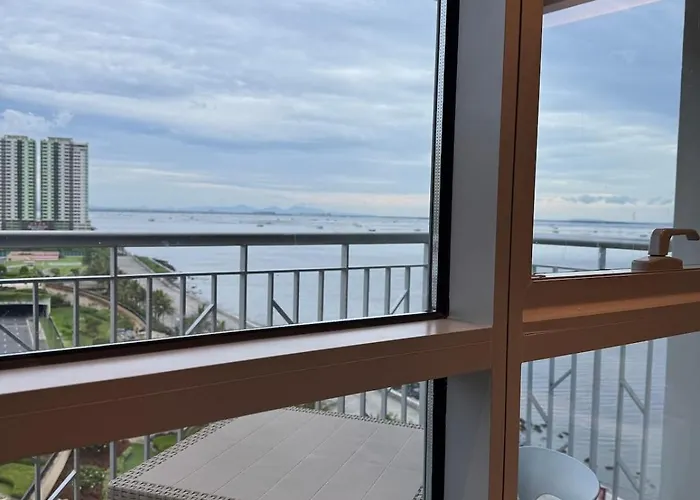 Panoramic Landscape Seaview, 2br, Near Airport, 11m Apartamento *